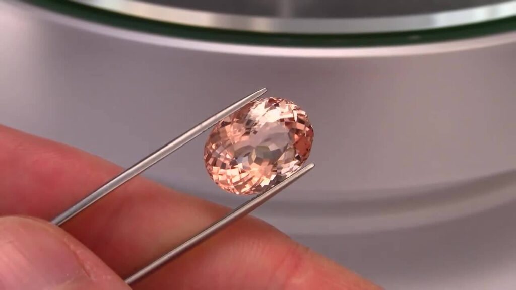 Ý nghĩa của đá Morganite